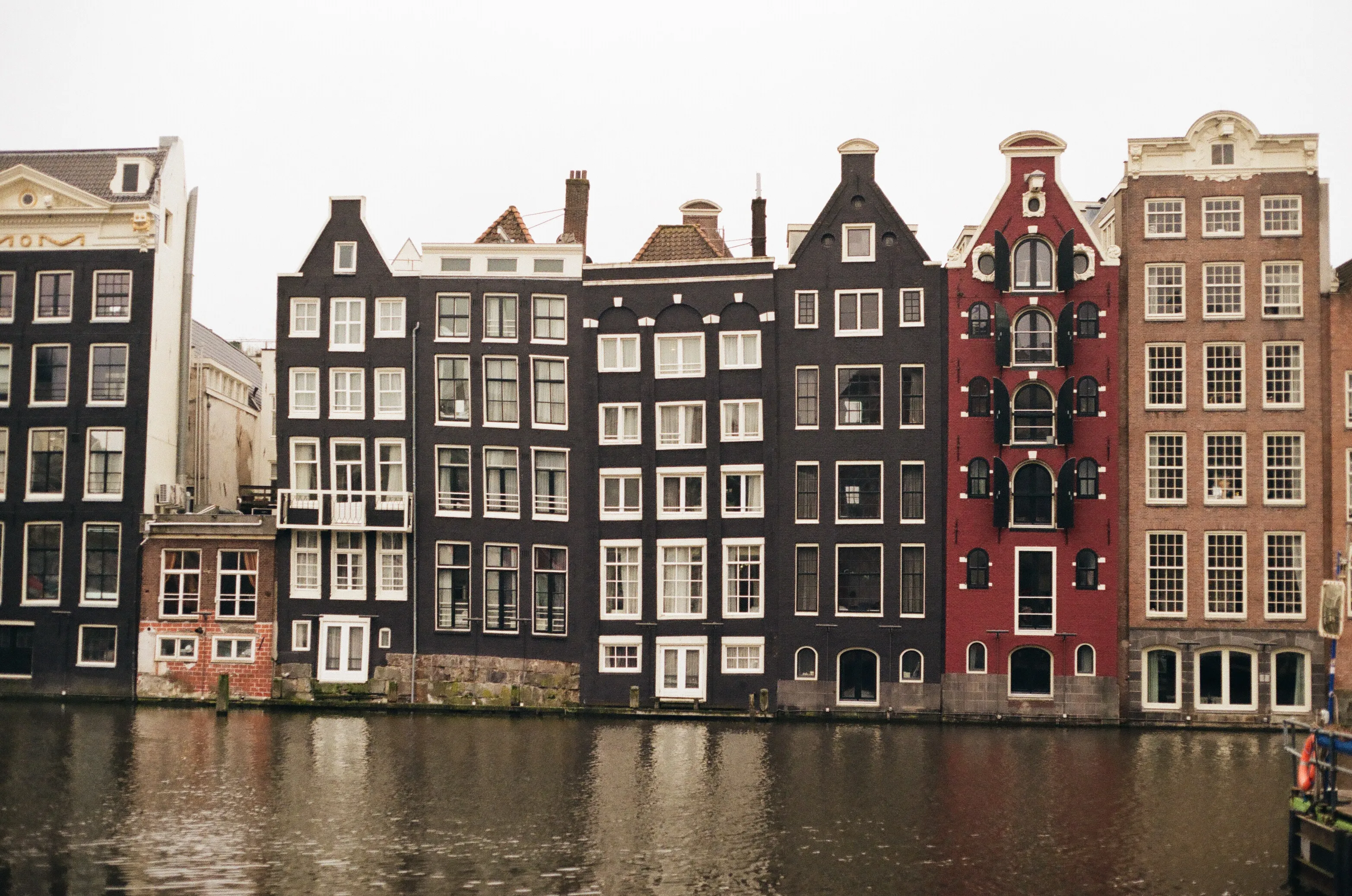 Film photograph 28 from Roll 1