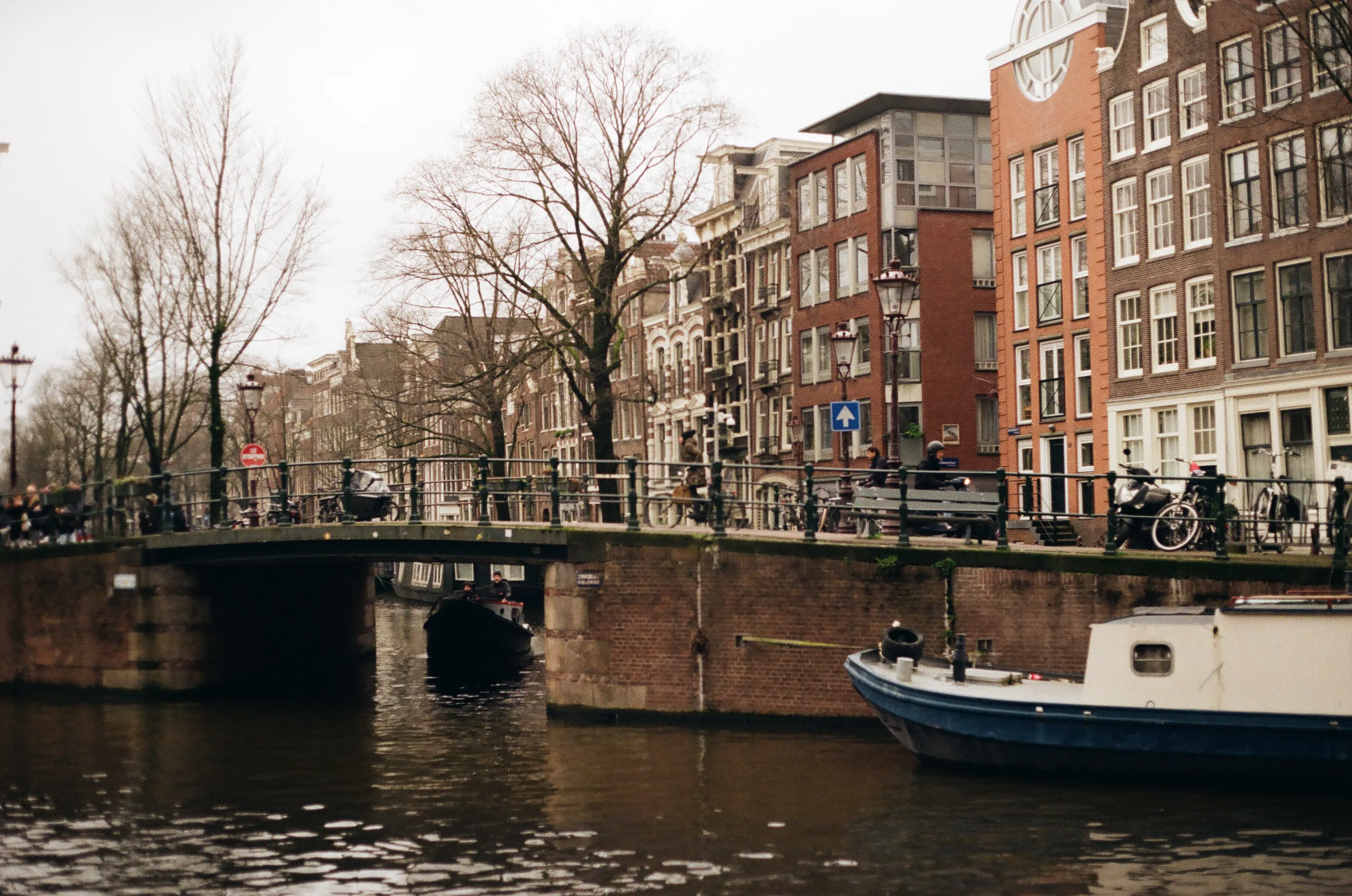 Film photograph 29 from Roll 1