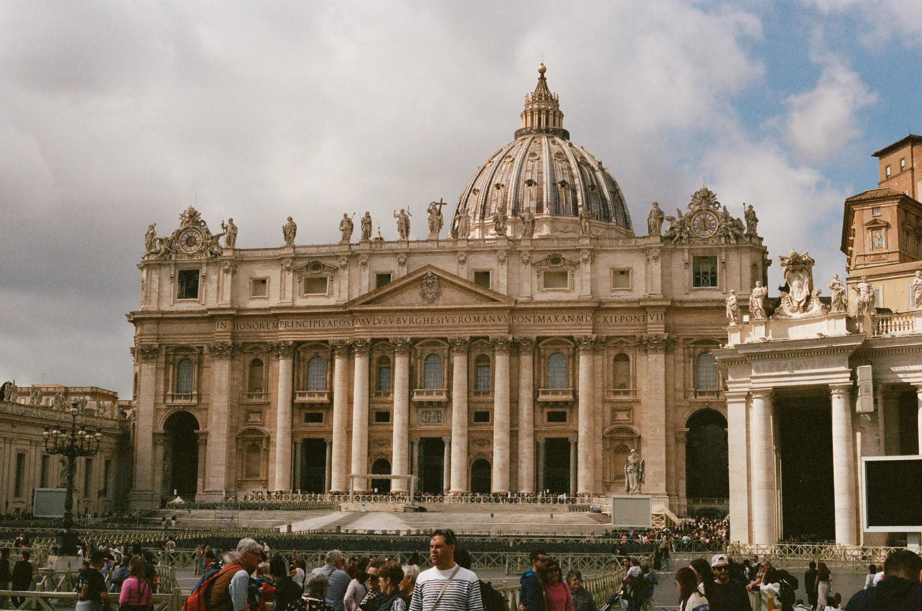 Film photograph 16 from Roll 2