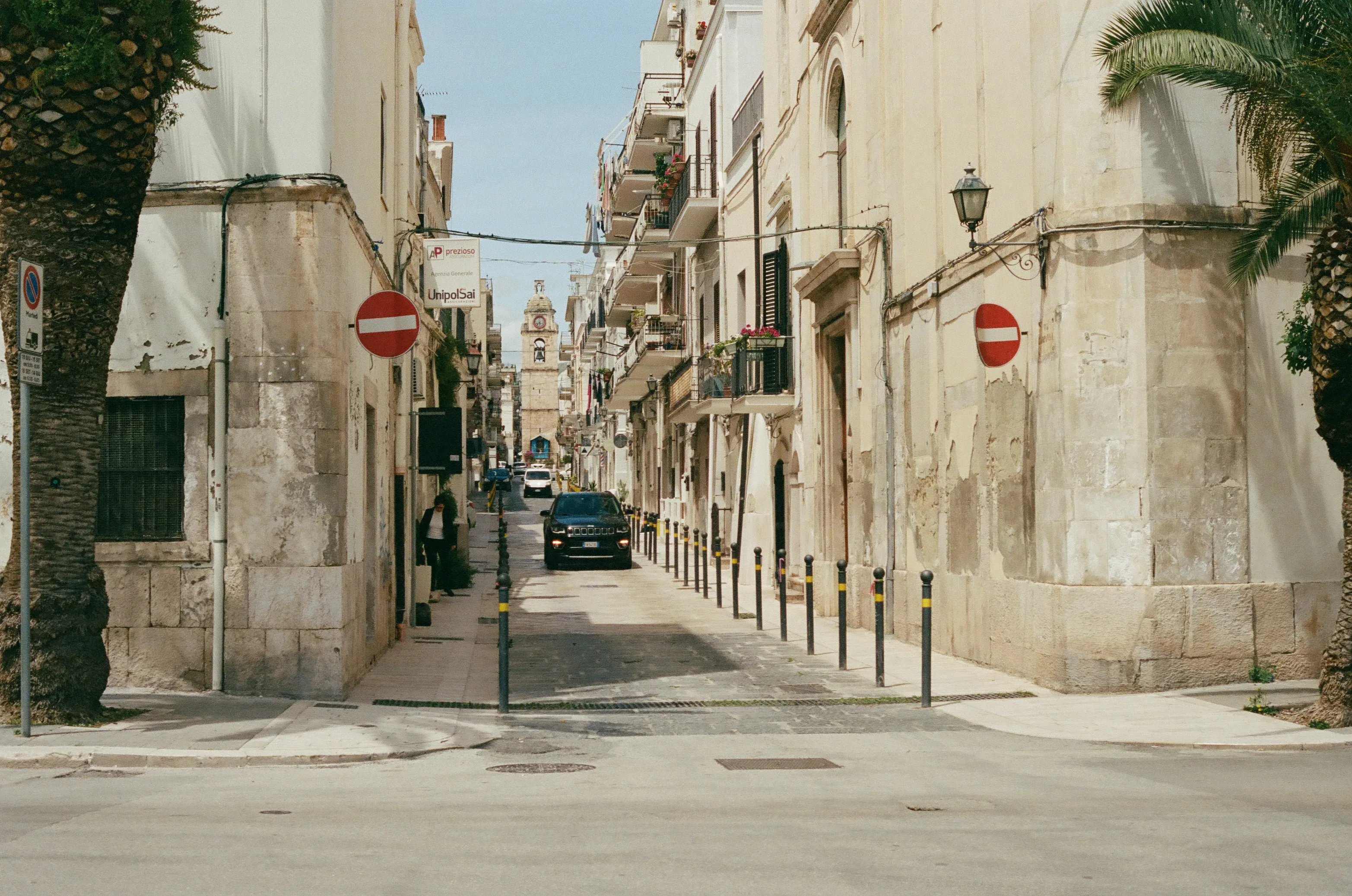 Film photograph 16 from Roll 5