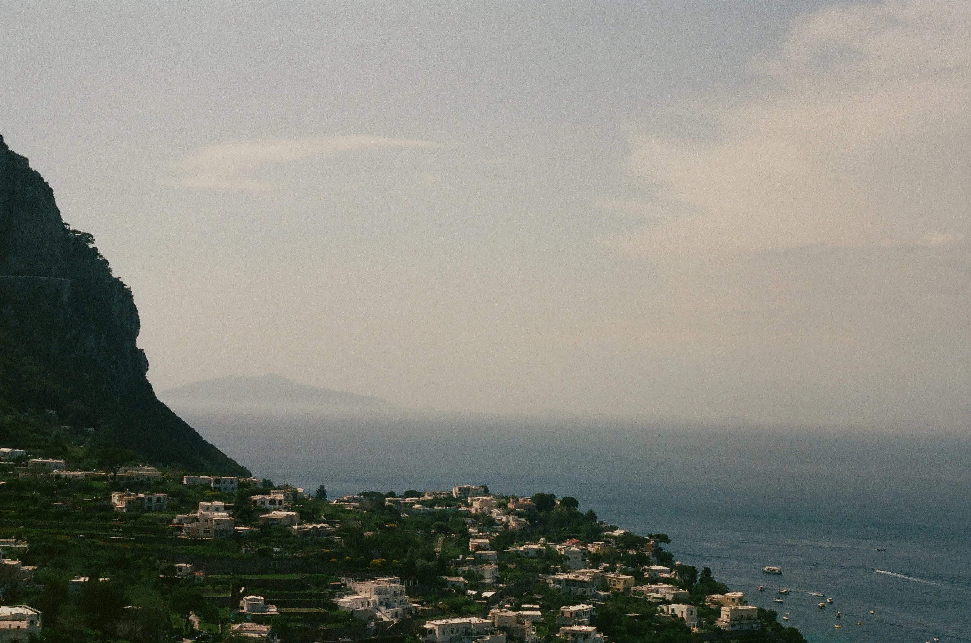 Film photograph 28 from Roll 5