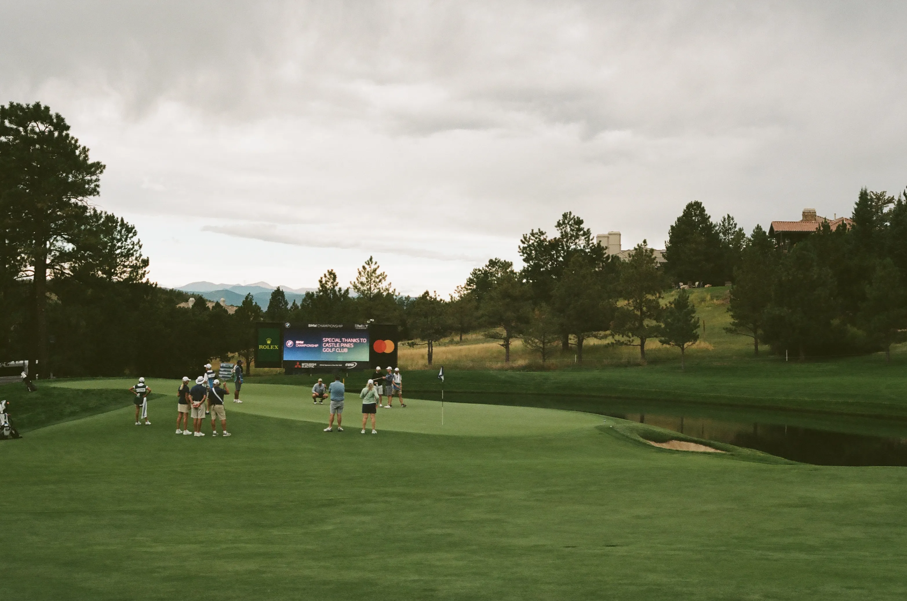 Film photograph 19 from Roll 7