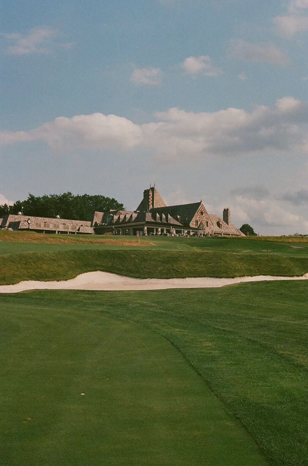 Mountain Ridge Country Club